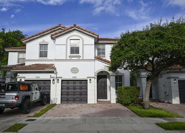 $680,000 | 8134 Northwest 107th Path, Doral, FL 33178