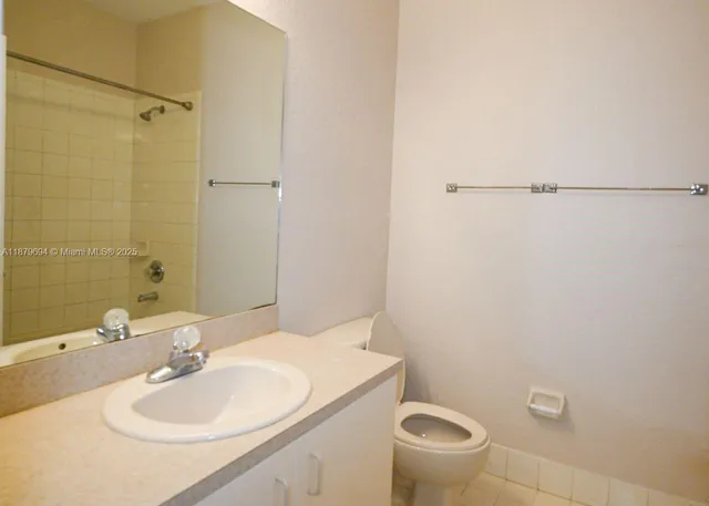 $680,000 | 8134 Northwest 107th Path, Doral, FL 33178