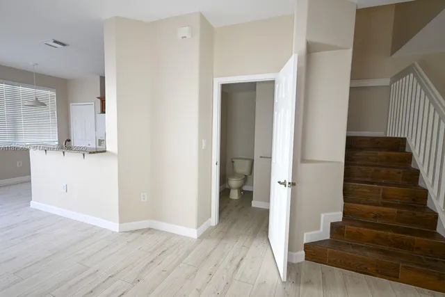 $680,000 | 8134 Northwest 107th Path, Doral, FL 33178