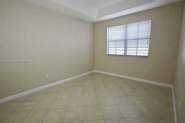 $680,000 | 8134 Northwest 107th Path, Doral, FL 33178