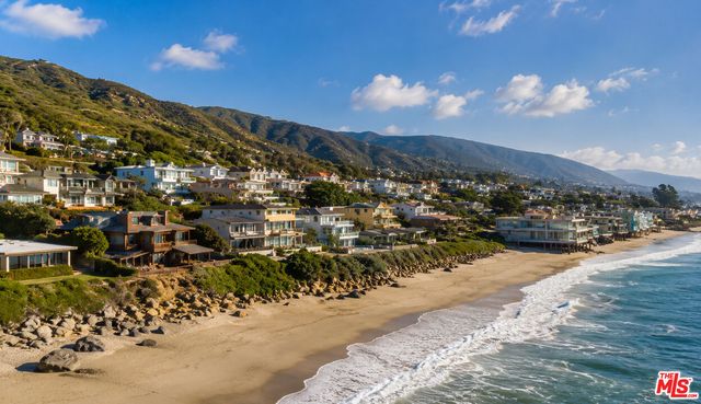 $6,995,000 | 31558 Victoria Point Road, Malibu, CA 90265