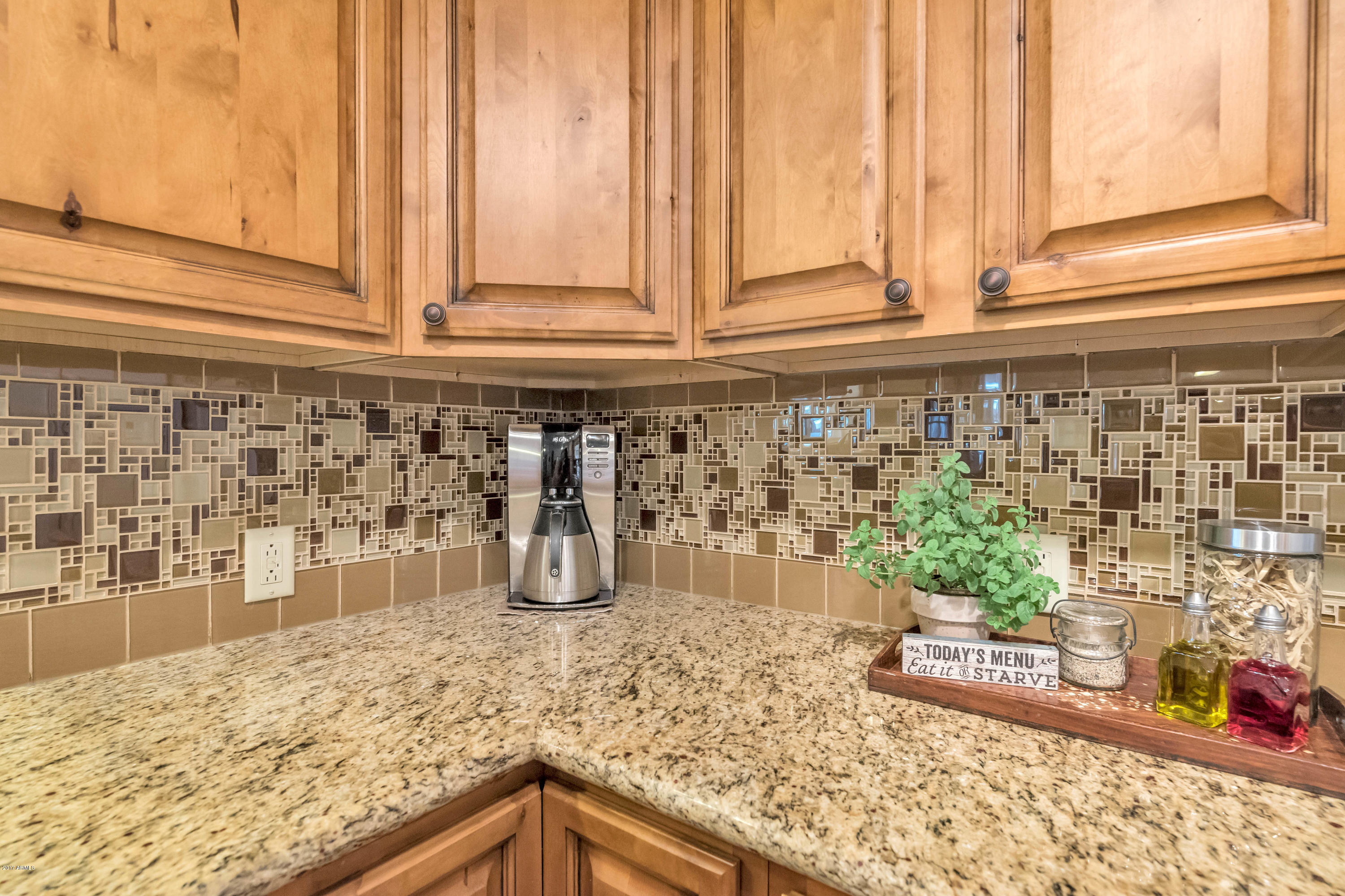 62 South Mountain View Road Apache Junction, AZ 85119 - Photo 6 of 35 Great back splash & granite