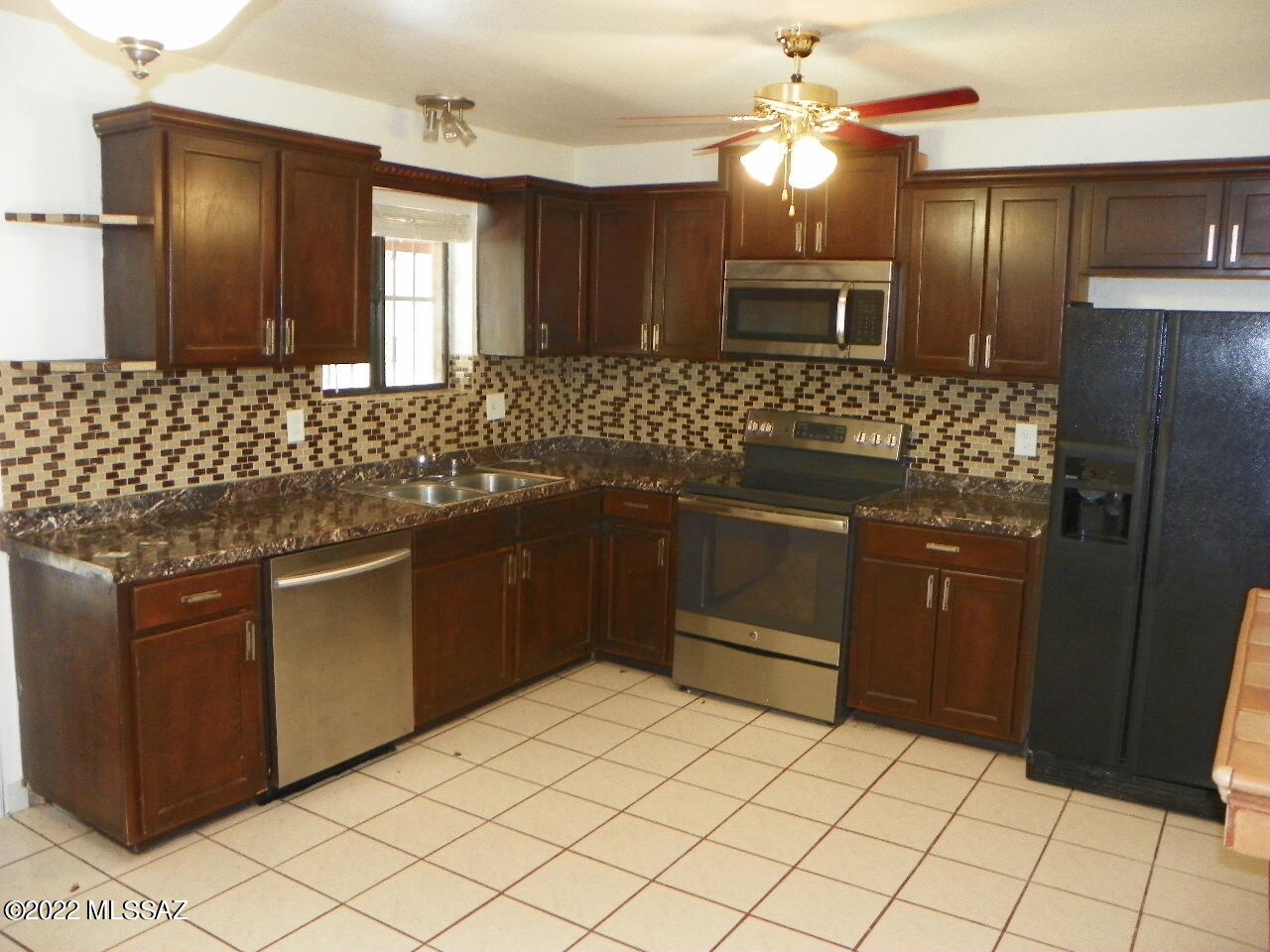 469 Cometa Court Rio Rico, AZ 85648 - Photo 11 of 31