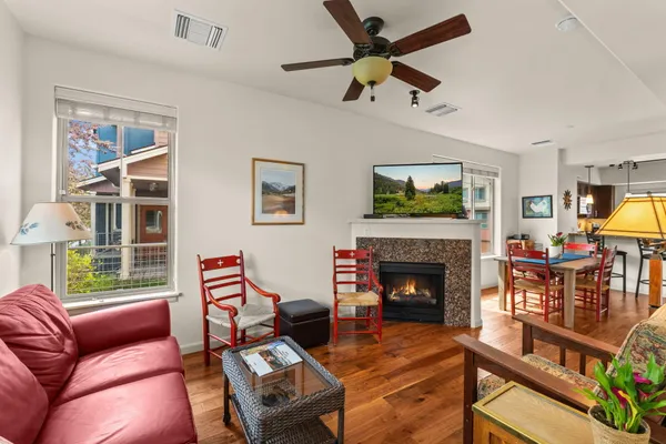 $539,000 | 2483 Woodside Boulevard, Hailey, ID 83333