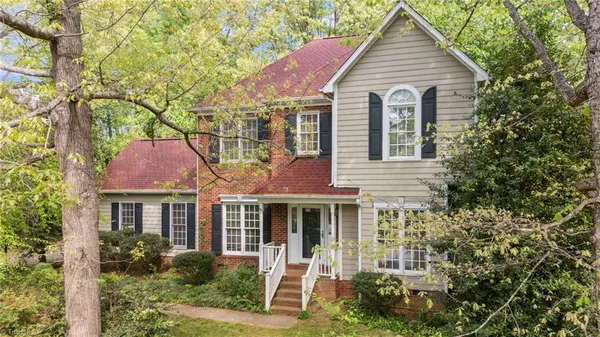 $290,000 | 7291 Pellinore Drive, Pfafftown, NC 27040