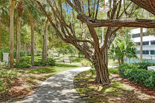 $2,450 | 1201 South Ocean Drive, Unit 104N, Hollywood, FL 33019