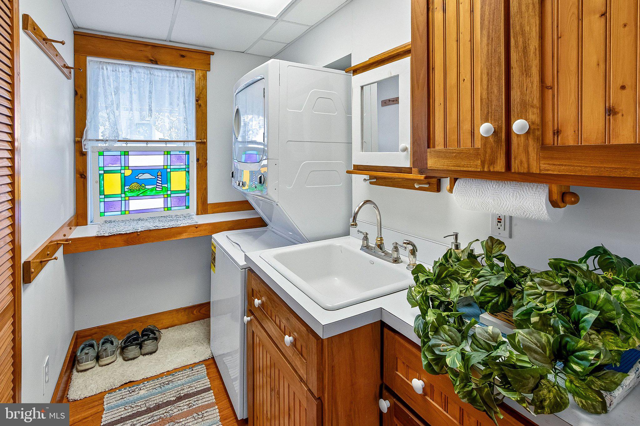 314 New Jersey Avenue Fortescue, NJ 08321 - Photo 15 of 38 Lower level laundry room