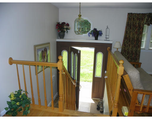 12 Shirley Road Townsend, MA 01469 - Photo 6 of 9