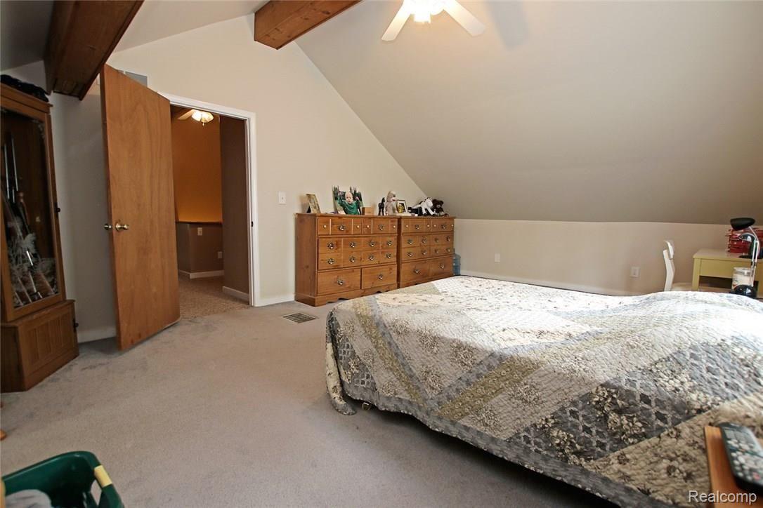 1432 North Van Road Holly, MI 48442 - Photo 32 of 53 32) Upstairs Master.jpg