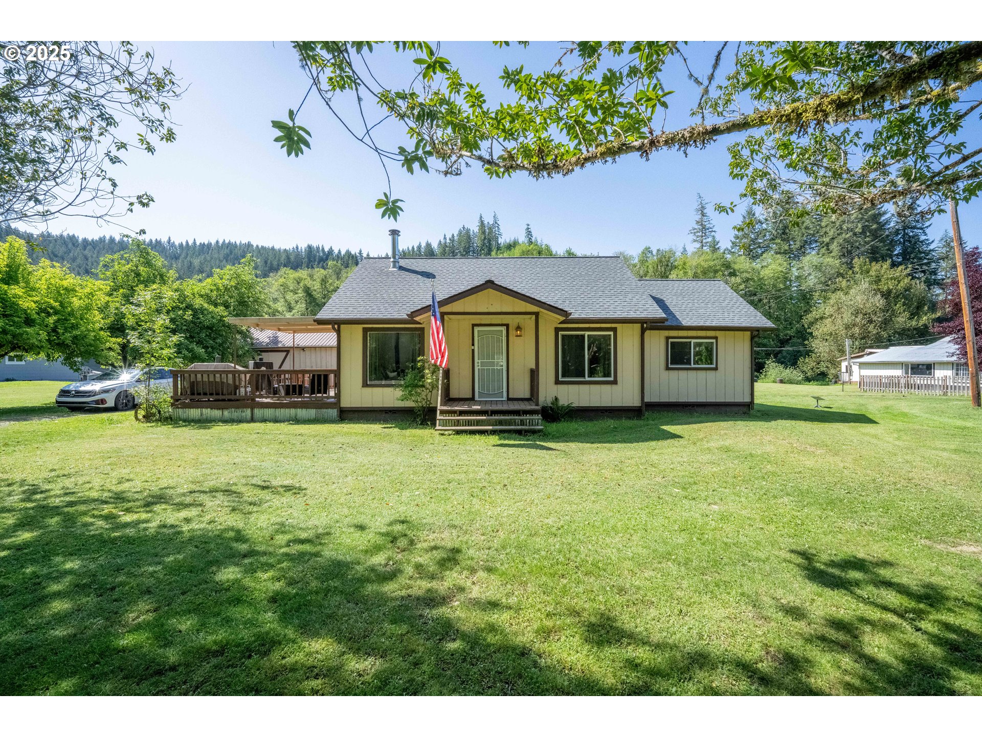 99996 Lone Pine Lane Myrtle Point, OR 97458 - Photo 8 of 47
