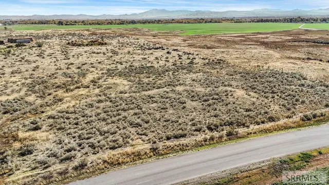 $70,000 | 1400 1400 West, Unit 3, Pingree, ID 83262