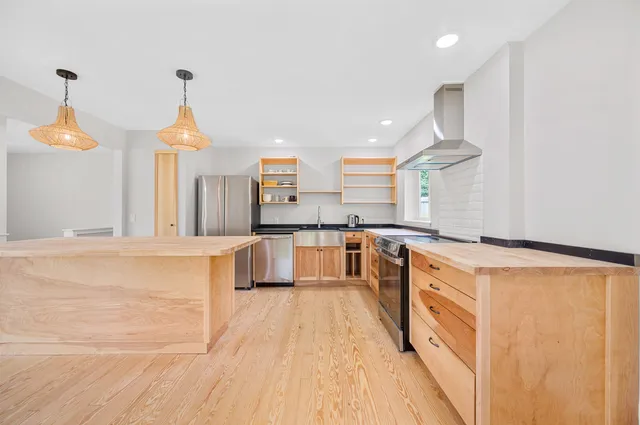 $399,000 | 3534 Highway 2, Marshfield, VT 05658