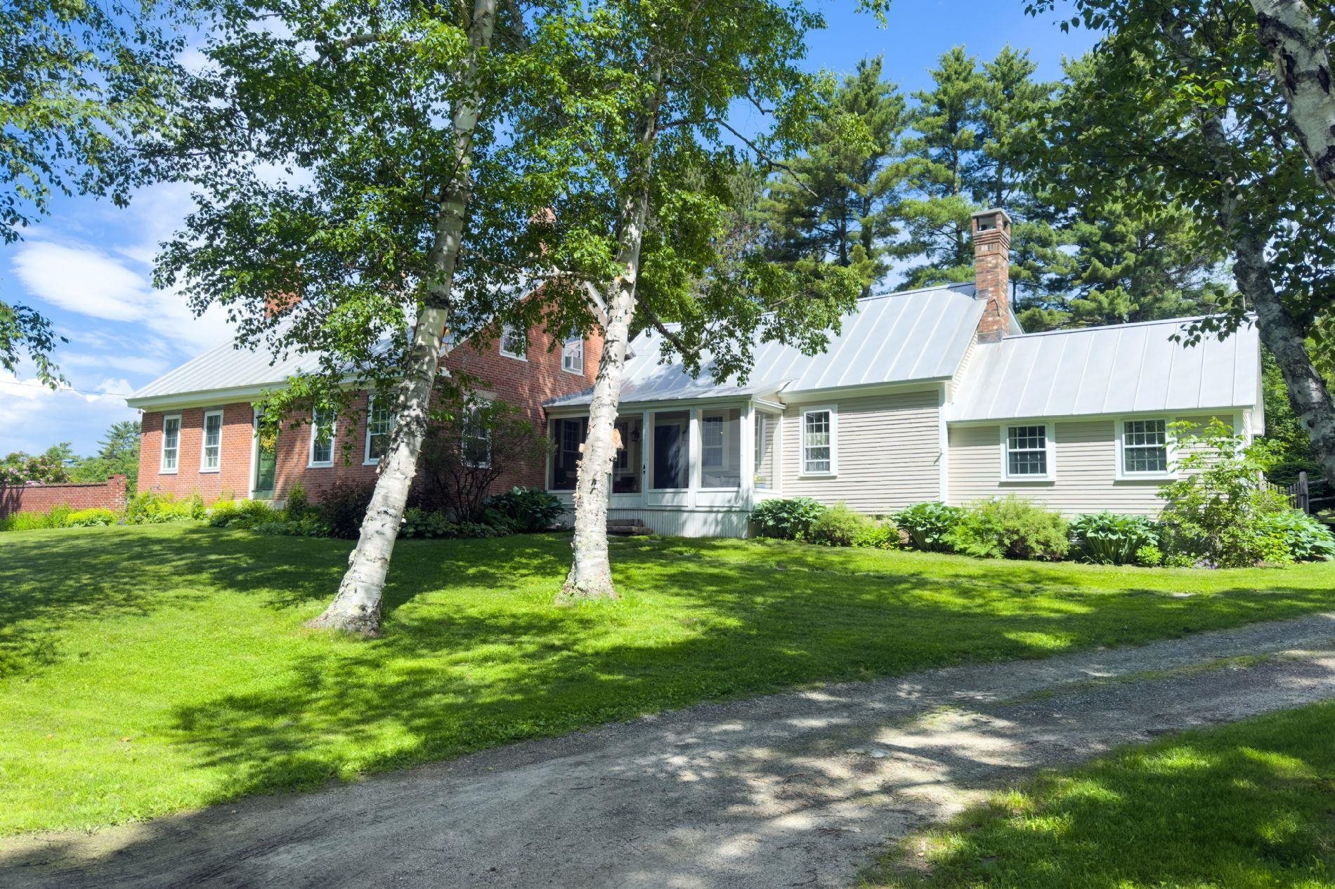 994 Pearl Lake Road Sugar Hill, NH 03586 - Photo 2 of 40