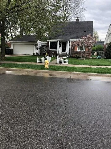 $375,000 | 3201 Croissant Street, Dearborn, MI 48124
