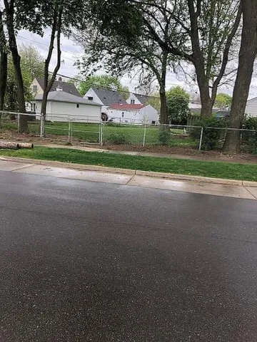 $375,000 | 3201 Croissant Street, Dearborn, MI 48124