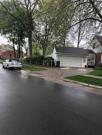 $375,000 | 3201 Croissant Street, Dearborn, MI 48124