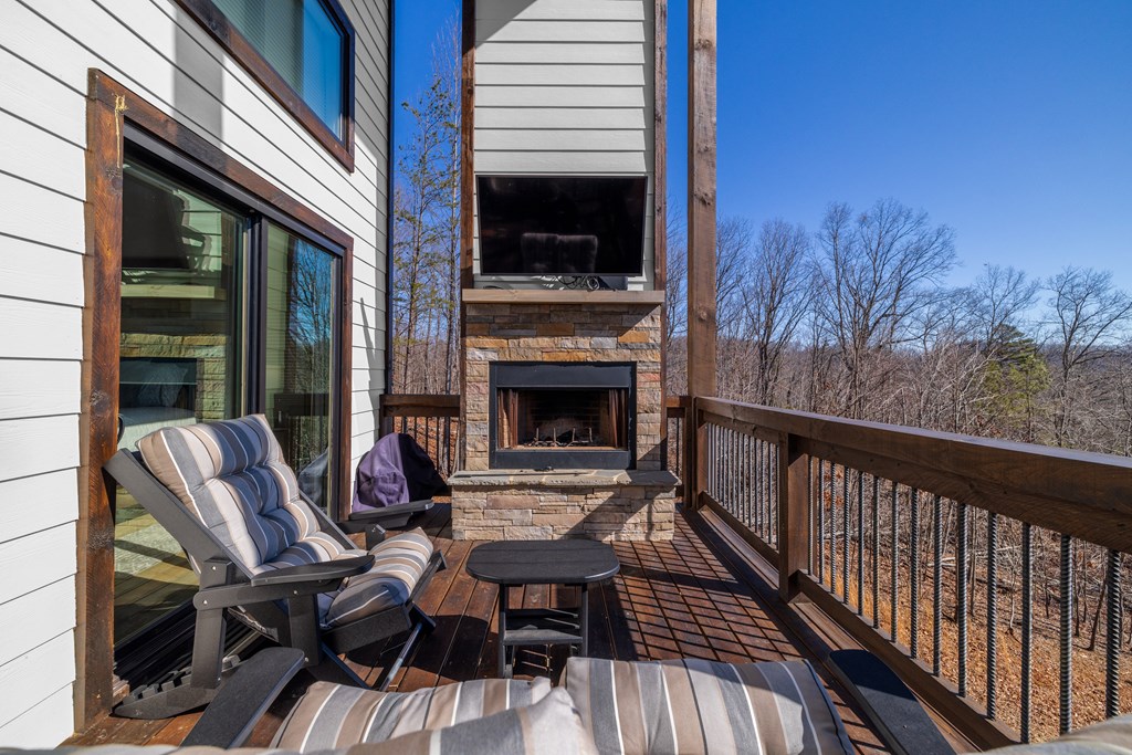 310 Wunder Bear Ridge Morganton, GA 30560 - Photo 12 of 54