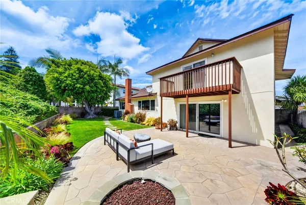 $1,599,000 | 2010 Van Karajan Drive, Rancho Palos Verdes, CA 90275