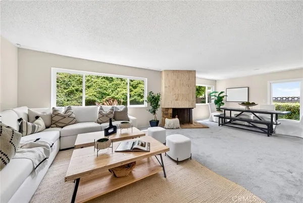 $1,599,000 | 2010 Van Karajan Drive, Rancho Palos Verdes, CA 90275