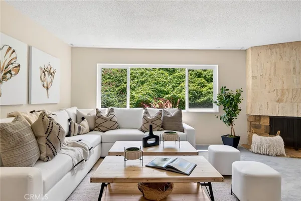 $1,599,000 | 2010 Van Karajan Drive, Rancho Palos Verdes, CA 90275