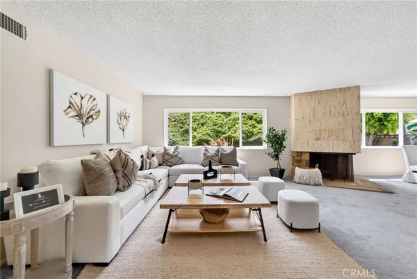 $1,599,000 | 2010 Van Karajan Drive, Rancho Palos Verdes, CA 90275