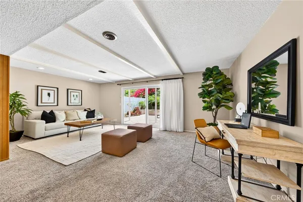 $1,599,000 | 2010 Van Karajan Drive, Rancho Palos Verdes, CA 90275