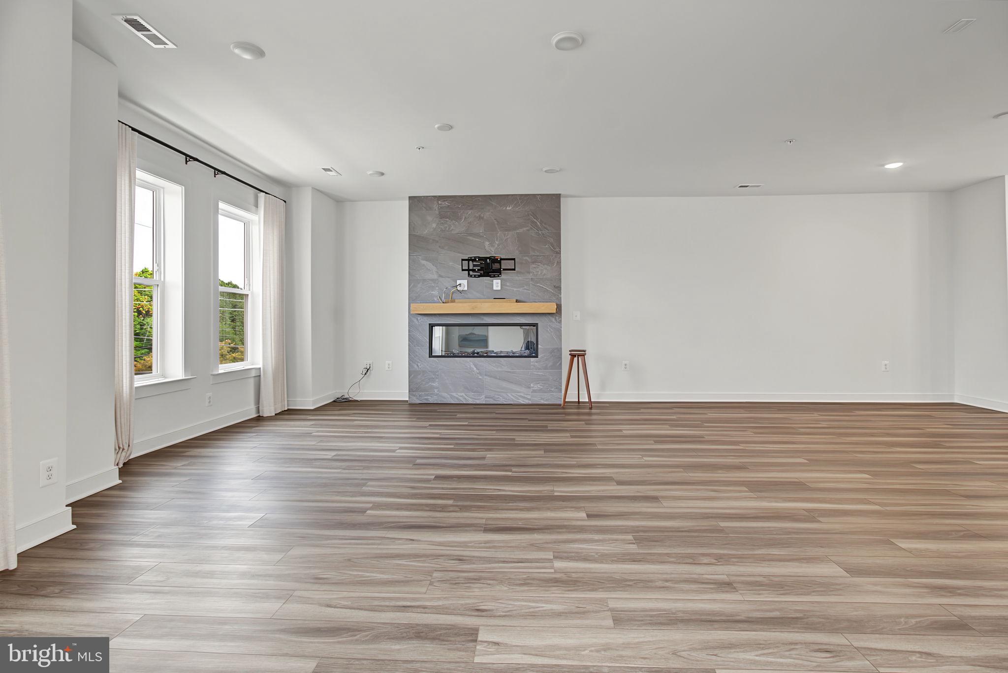 16122 Frederick Road, Unit 34 Rockville, MD 20855 - Photo 19 of 68 Gallery Image 19