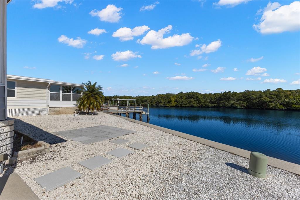 7113 Mt Piney Road Northeast, Unit 719 St. Petersburg, FL 33702 - Photo 1 of 39
