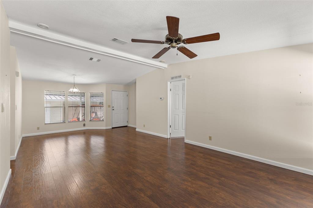 7113 Mt Piney Road Northeast, Unit 719 St. Petersburg, FL 33702 - Photo 13 of 39