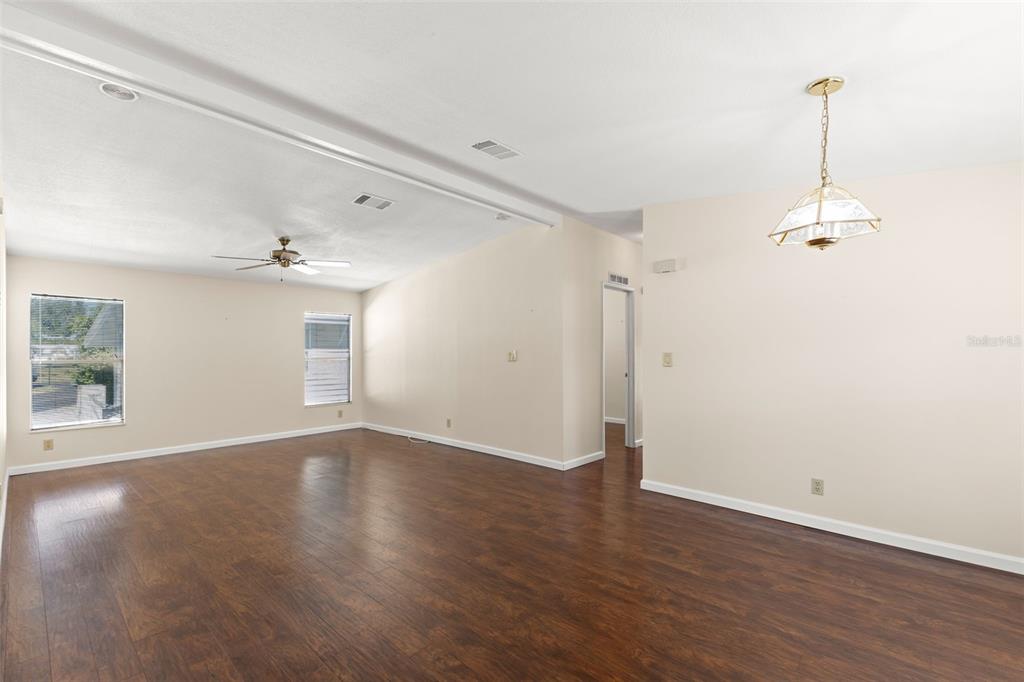 7113 Mt Piney Road Northeast, Unit 719 St. Petersburg, FL 33702 - Photo 18 of 39