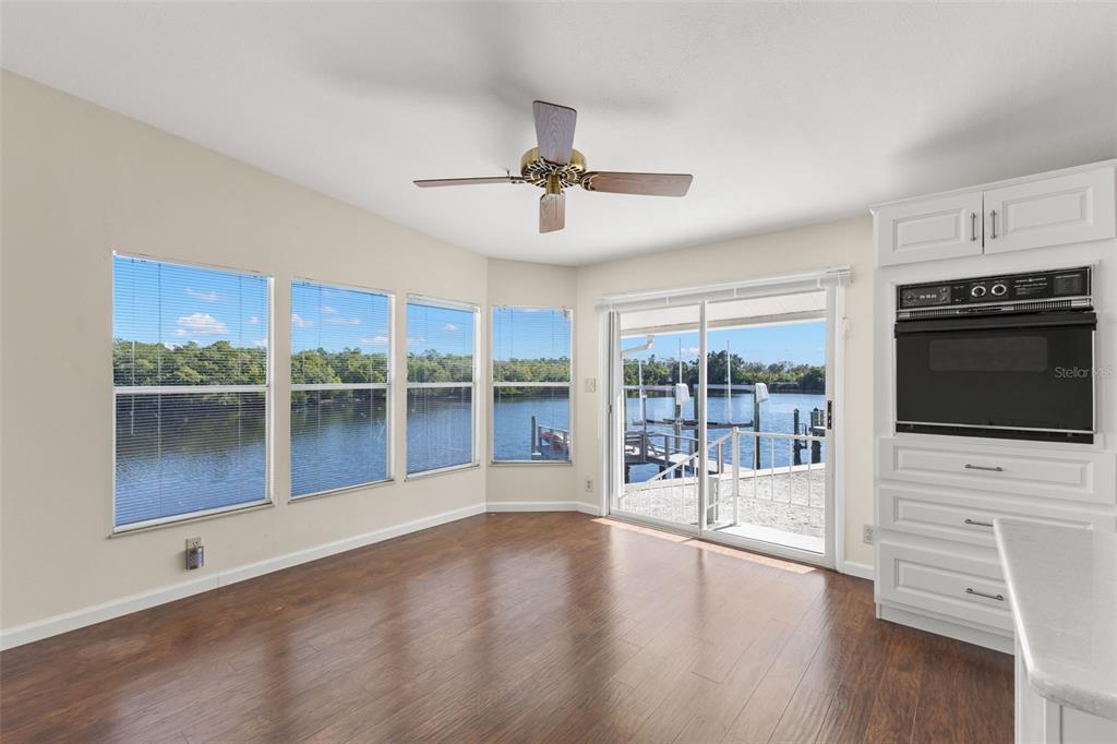 7113 Mt Piney Road Northeast, Unit 719 St. Petersburg, FL 33702 - Photo 7 of 39