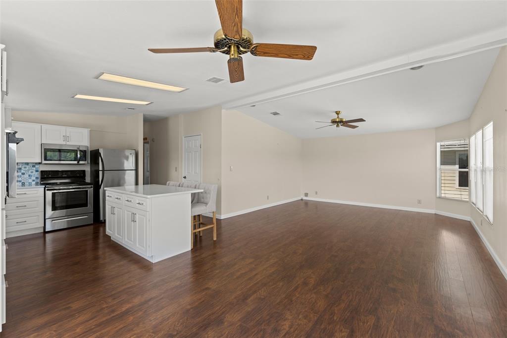 7113 Mt Piney Road Northeast, Unit 719 St. Petersburg, FL 33702 - Photo 8 of 39