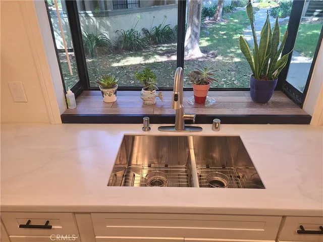 a close view of washer and dryer