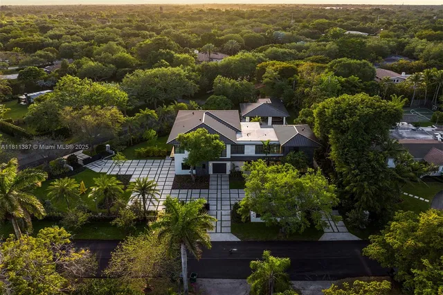 $49,500 | 12500 Southwest 64th Avenue, Pinecrest, FL 33156