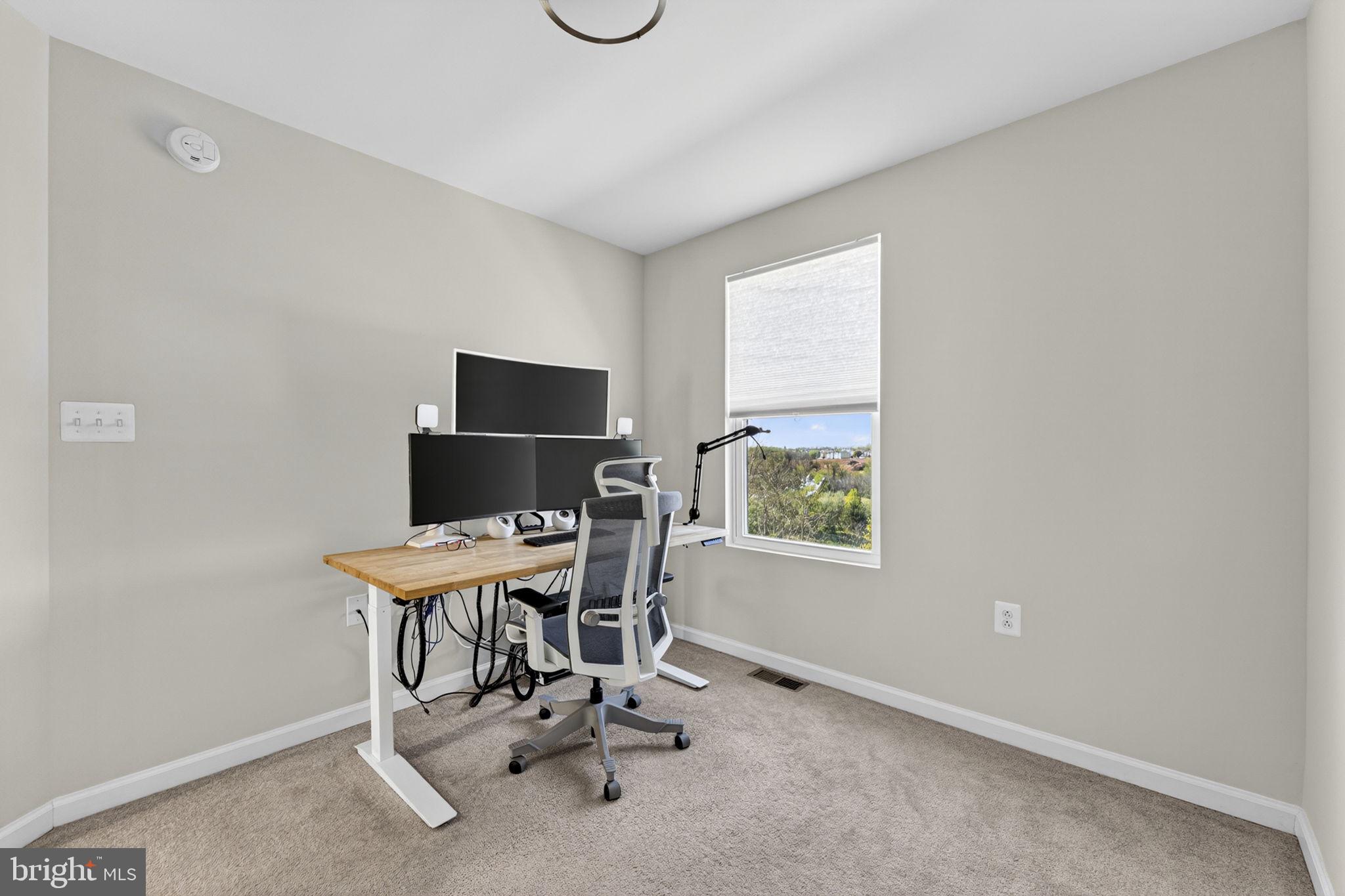 159 Presidents Pointe Avenue Ranson, WV 25438 - Photo 11 of 60