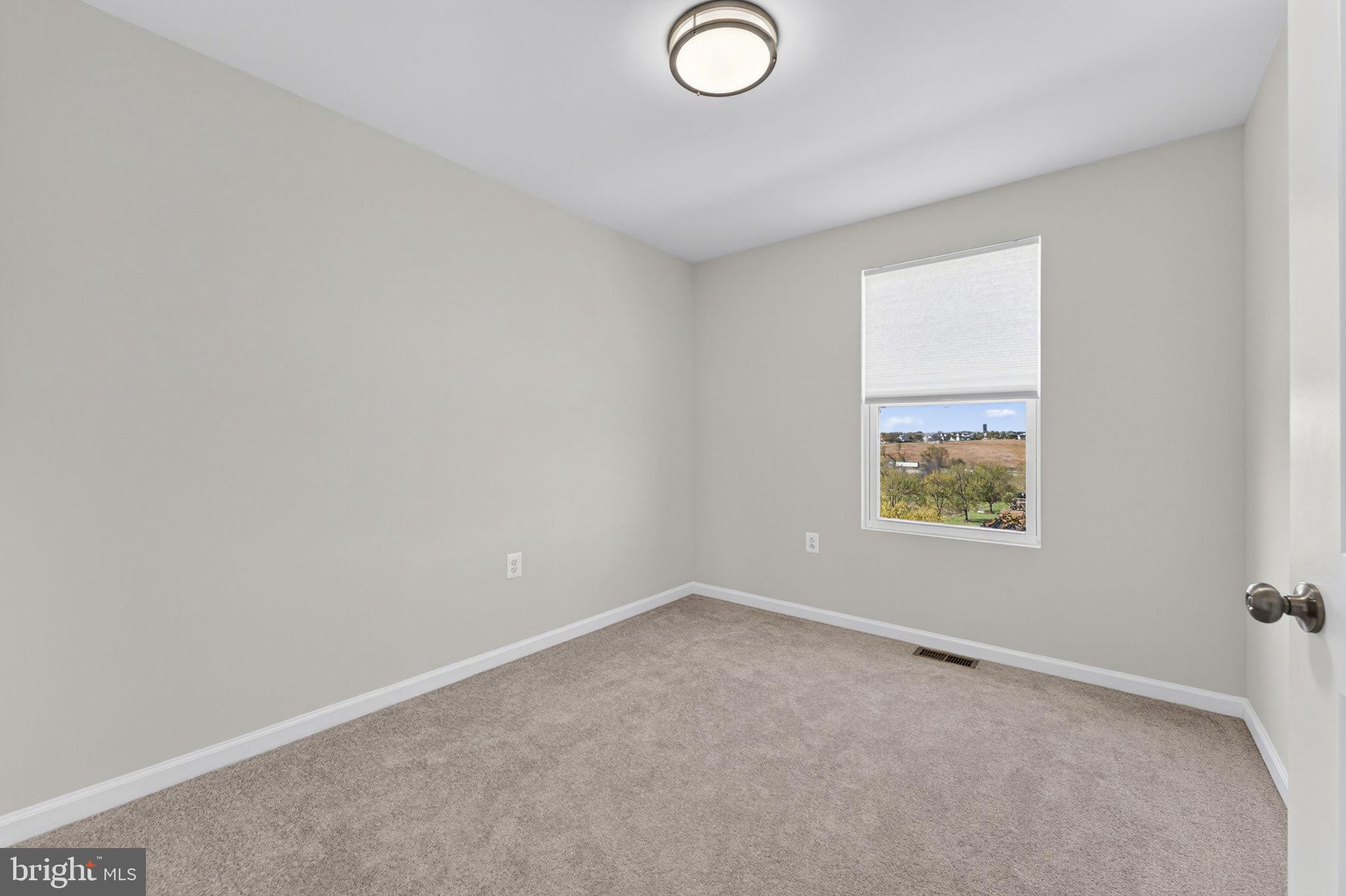 159 Presidents Pointe Avenue Ranson, WV 25438 - Photo 34 of 60