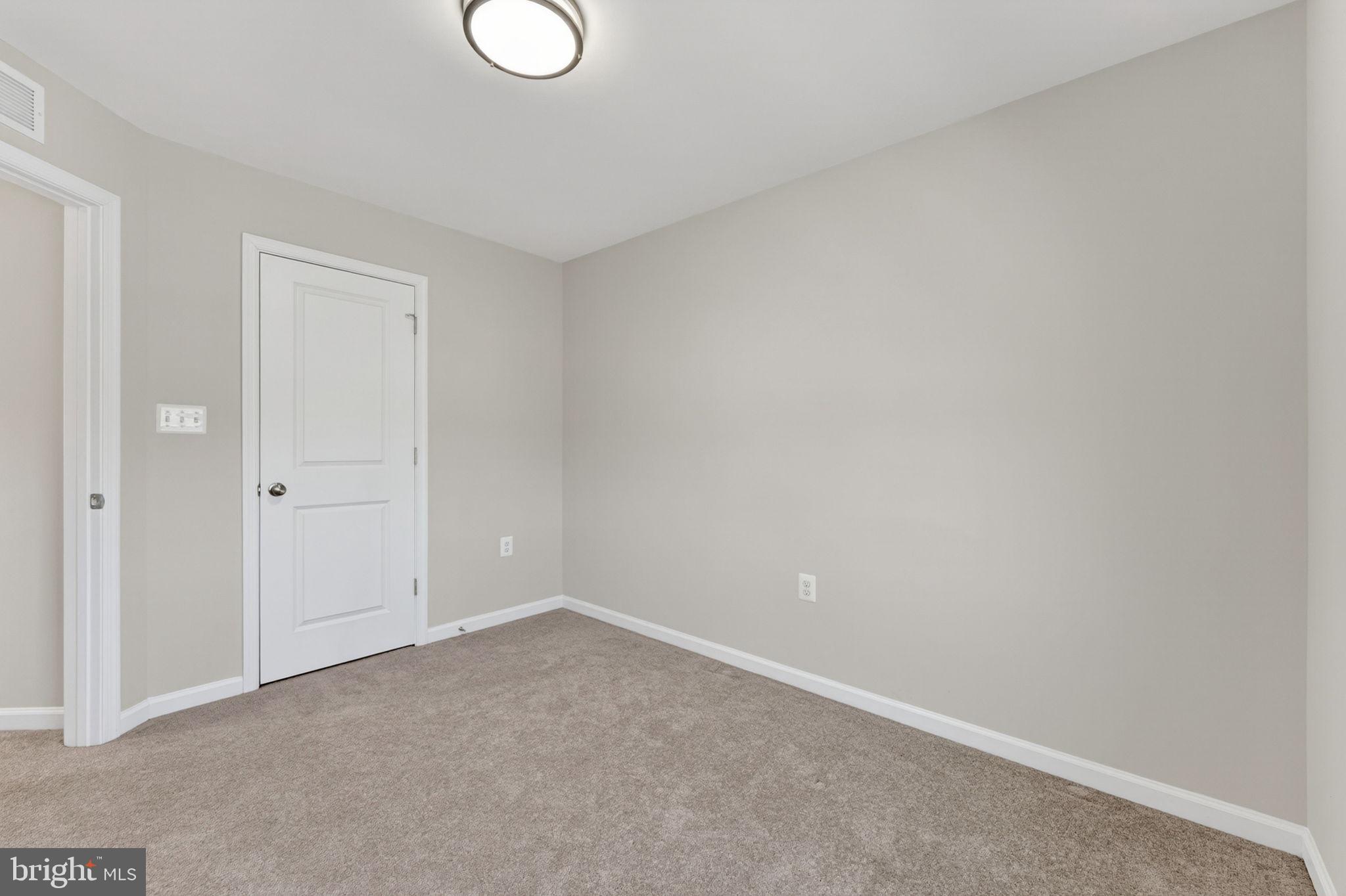 159 Presidents Pointe Avenue Ranson, WV 25438 - Photo 35 of 60