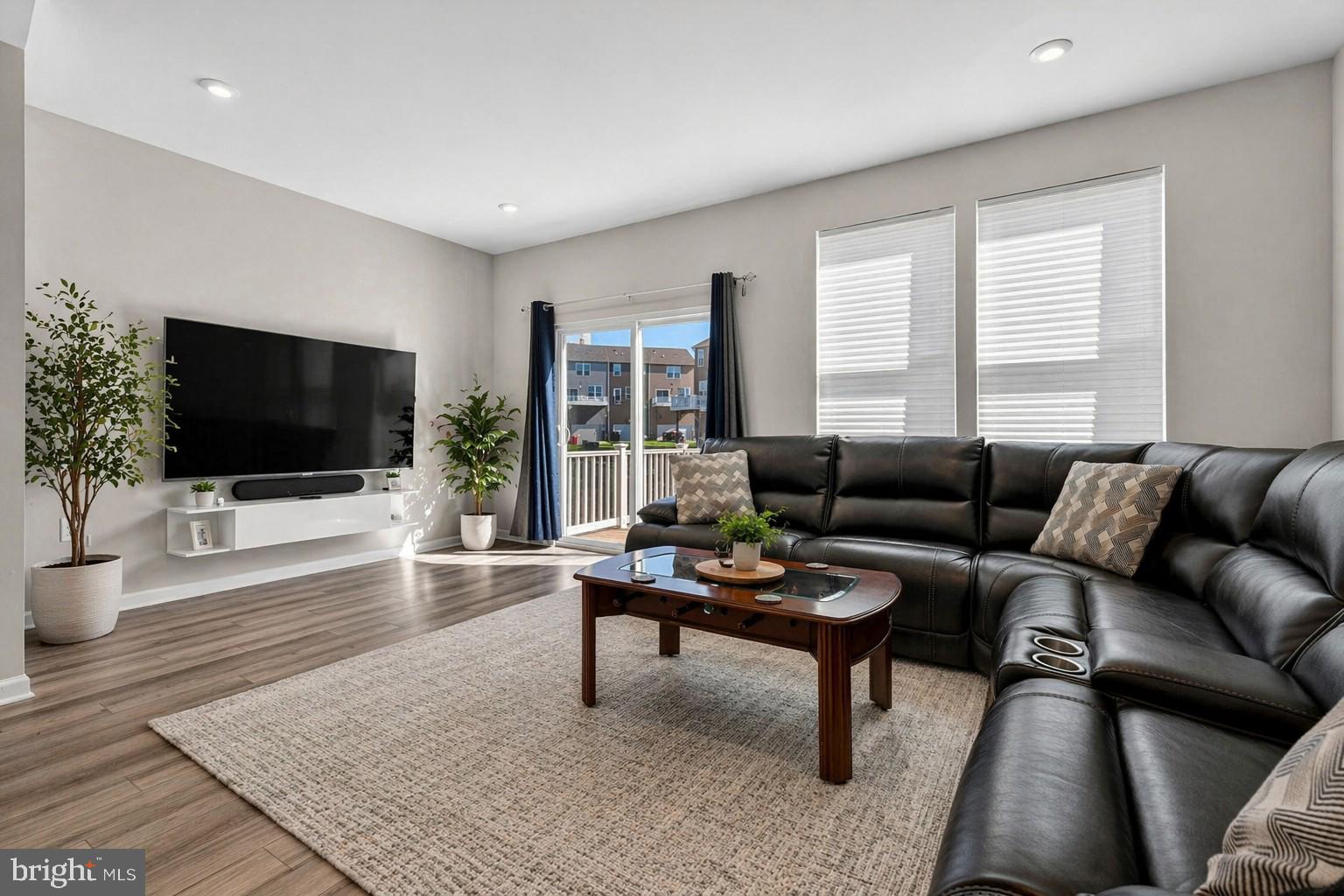 159 Presidents Pointe Avenue Ranson, WV 25438 - Photo 4 of 60 Virtually Staged