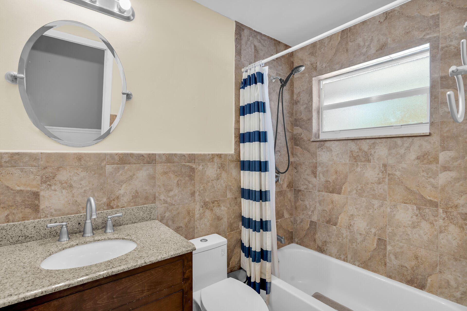 304 2nd Terrace Key Largo, FL 33037 - Photo 41 of 48 41_beyc6a1865e8a3d63