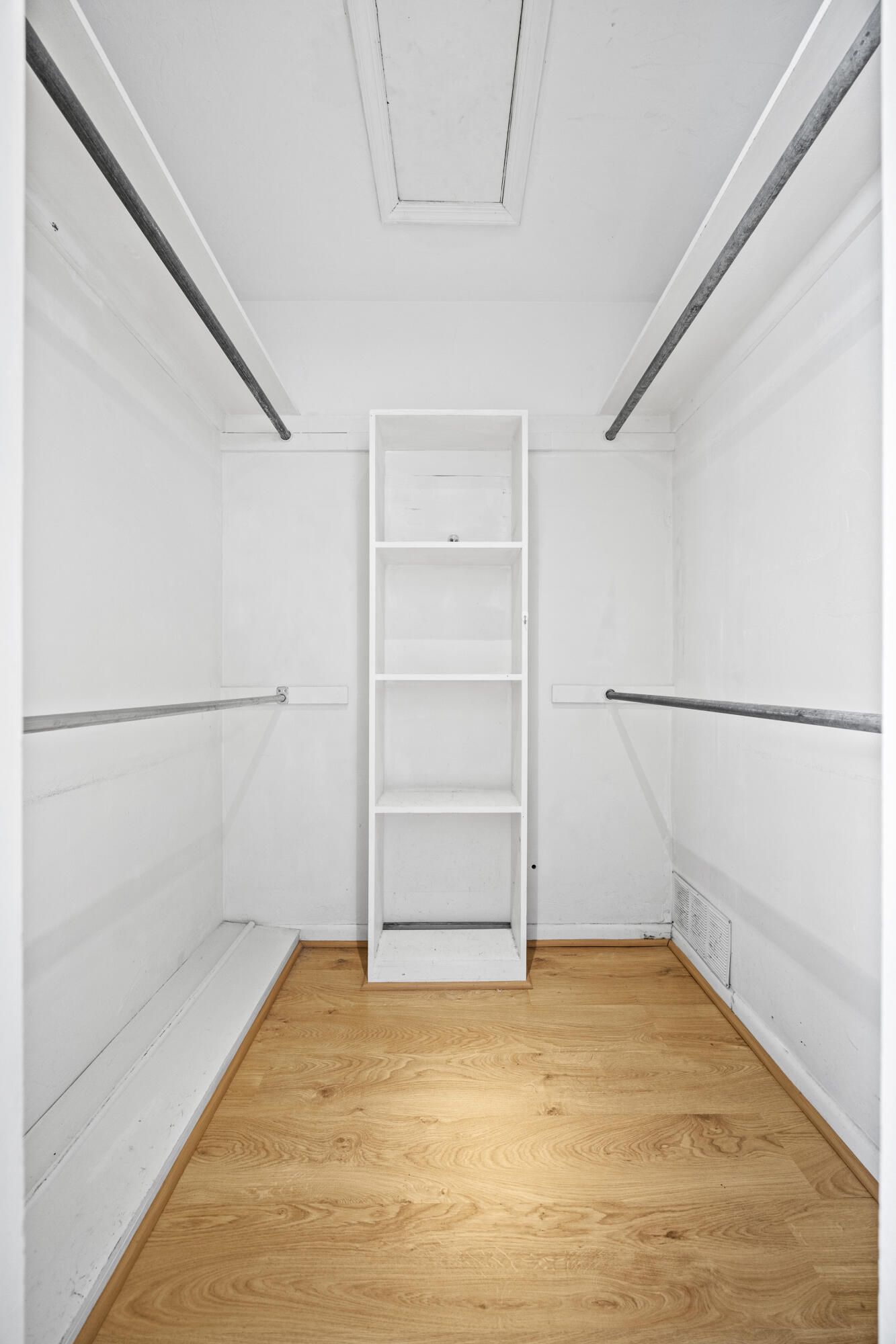 723 Southwest 27th Terrace Boynton Beach, FL 33435 - Photo 37 of 54 Walk-In Closet