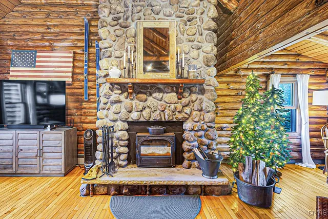 $395,000 | 9263 Paris Hill Road, Paris, NY 13456