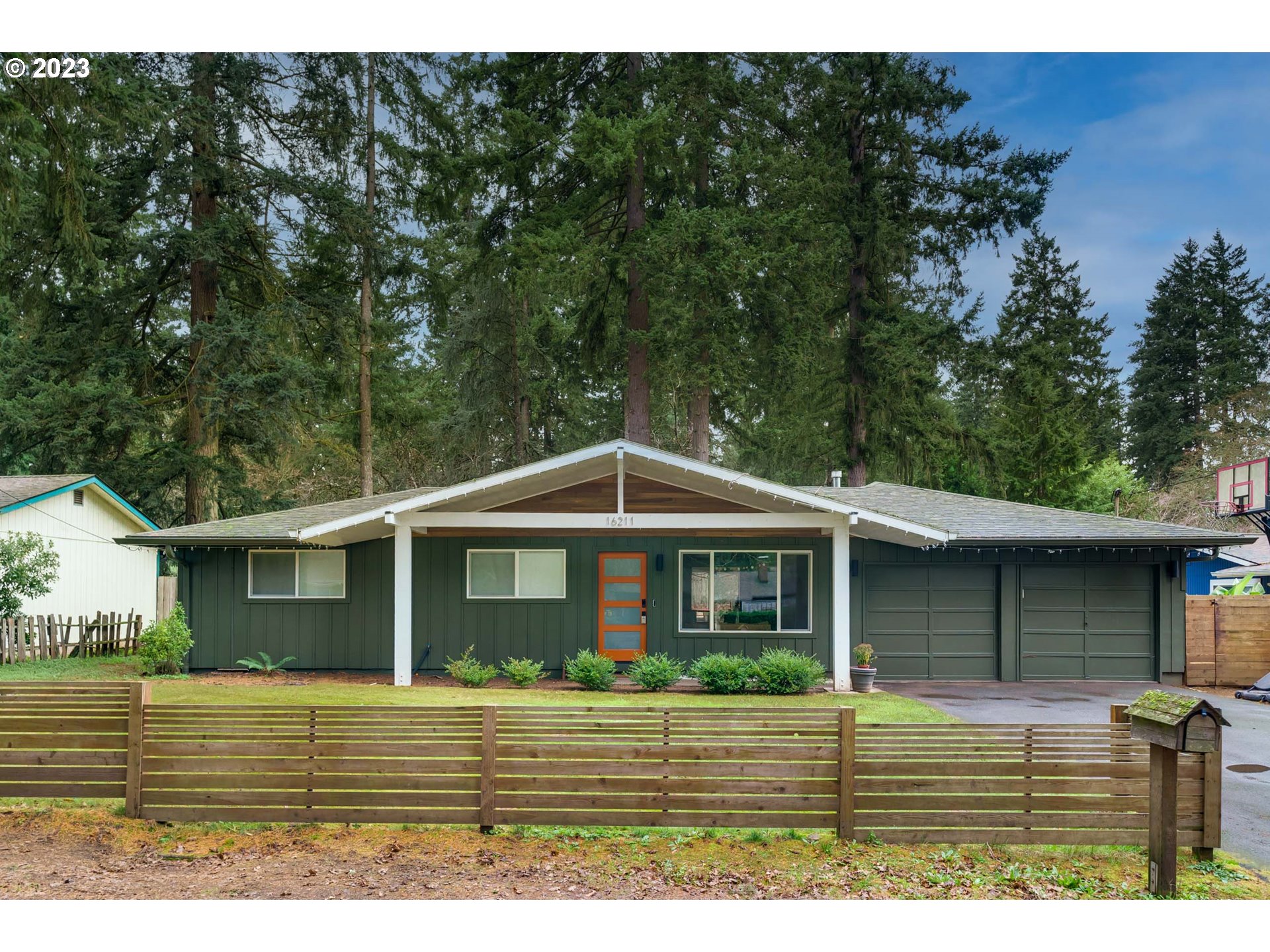 16211 Southwest Inverurie Road Lake Oswego, OR 97035 - Photo 1 of 48 Gallery Image 1