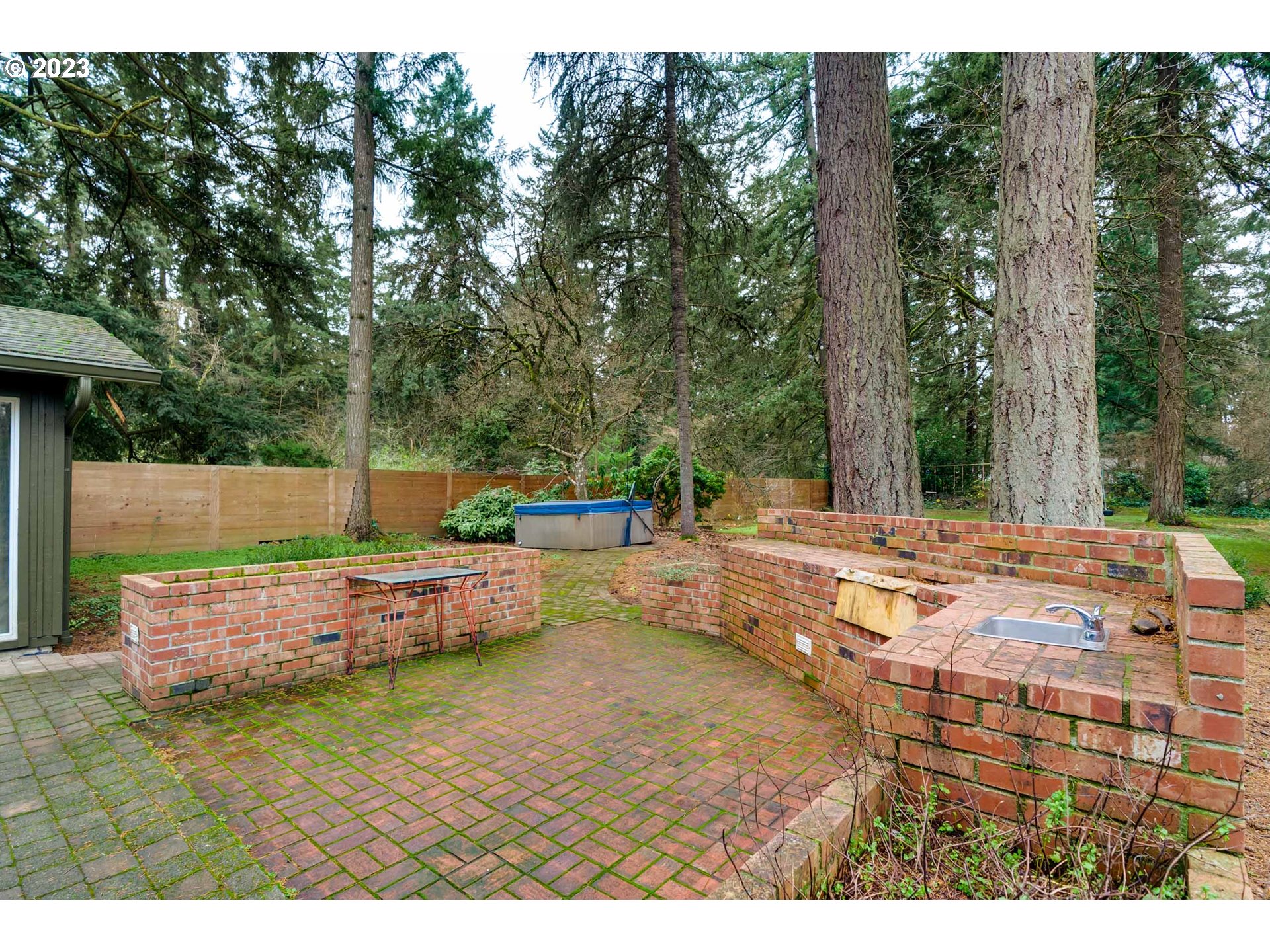 16211 Southwest Inverurie Road Lake Oswego, OR 97035 - Photo 35 of 48 Gallery Image 35