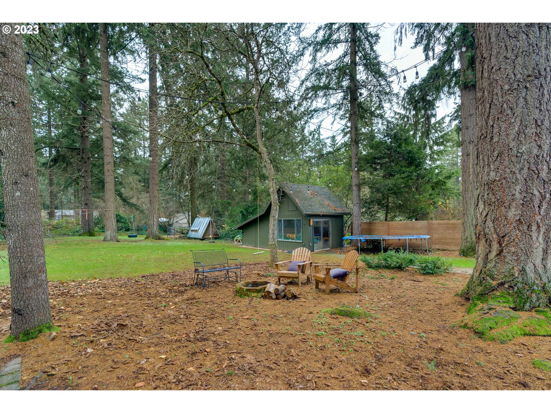 16211 Southwest Inverurie Road Lake Oswego, OR 97035 - Photo 43 of 48 Gallery Image 43