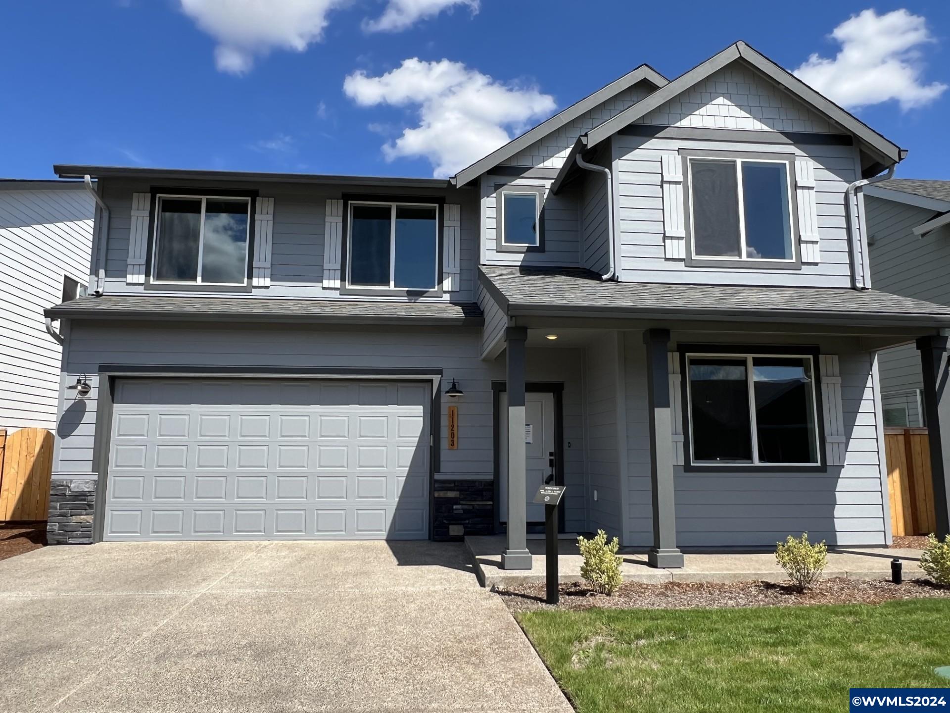 11203 Blueberry Loop Donald, OR 97020 - Photo 1 of 23 Gallery Image 1
