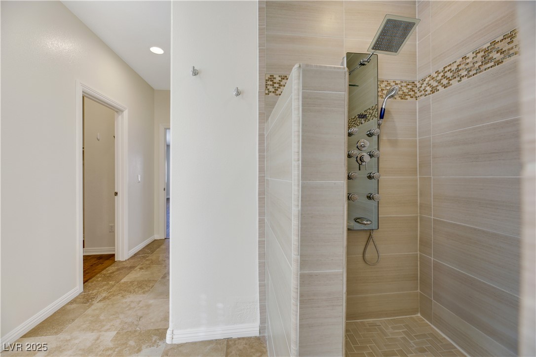 167 Rising Mesa Court Henderson, NV 89012 - Photo 12 of 34