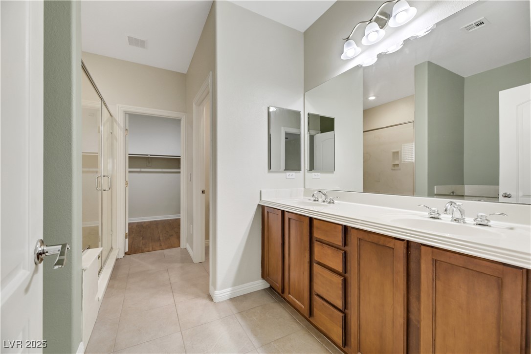 167 Rising Mesa Court Henderson, NV 89012 - Photo 18 of 34