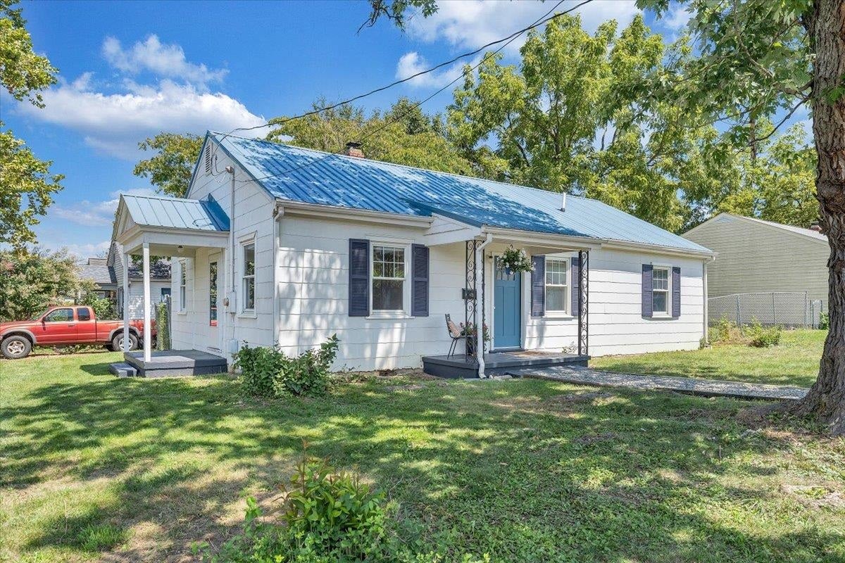 808 9th Street Radford, VA 24141 - Photo 33 of 35 Gallery Image 33