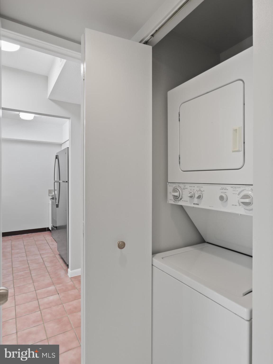 5505 Seminary Road, Unit 1818N Falls Church, VA 22041 - Photo 18 of 41 Gallery Image 18