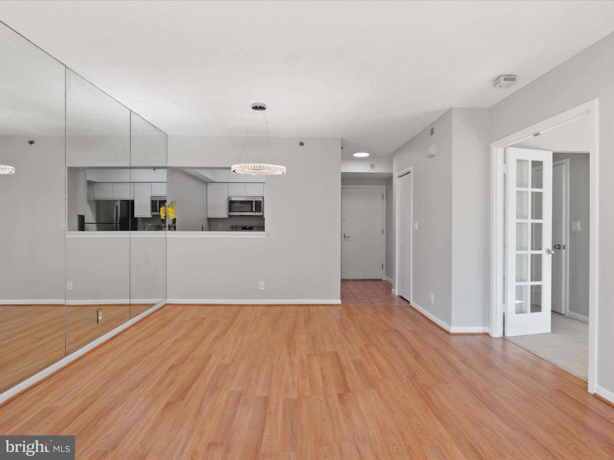 5505 Seminary Road, Unit 1818N Falls Church, VA 22041 - Photo 9 of 41 Gallery Image 9